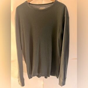 Grey/green Banana Republic jersey crew neck shirt